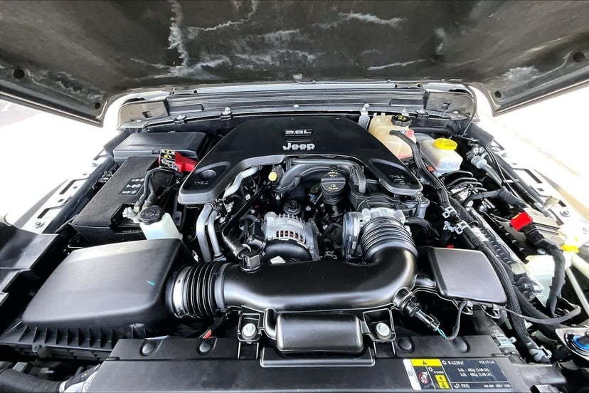 2020 Jeep Wrangler - Image 32