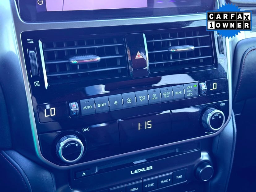 2022 Lexus GX - Image 34