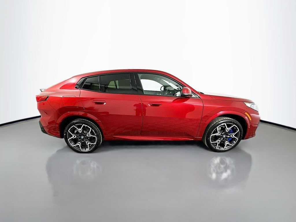 2026 BMW X2 - Image 4