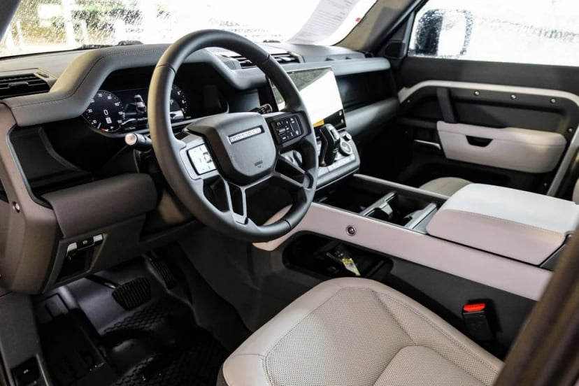 2026 Land Rover Defender 110 - Image 1