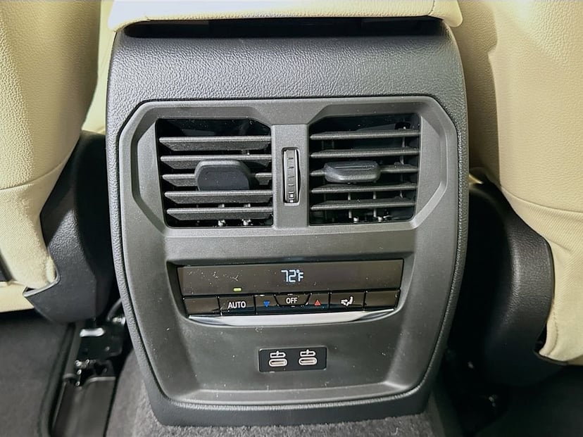 2026 BMW i4 - Image 18