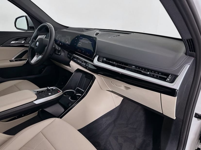 2023 BMW X1 - Image 30