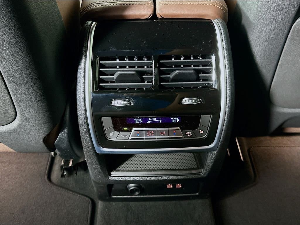 2026 BMW X5 - Image 18