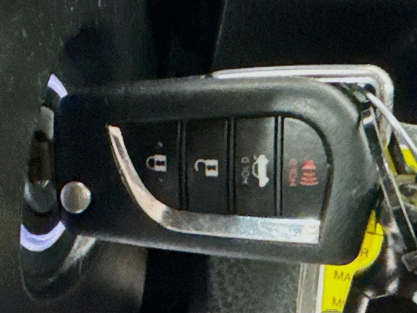 2022 Toyota Camry - Image 15