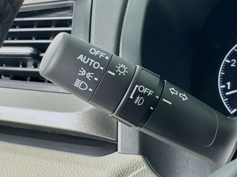 2026 Honda Odyssey - Image 16