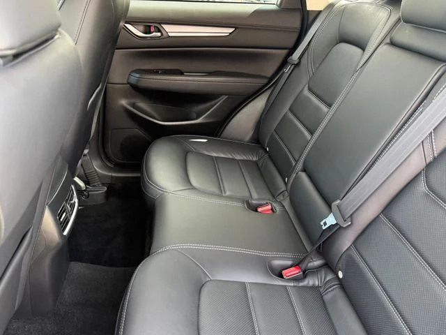 2025 Mazda CX-5 - Image 31