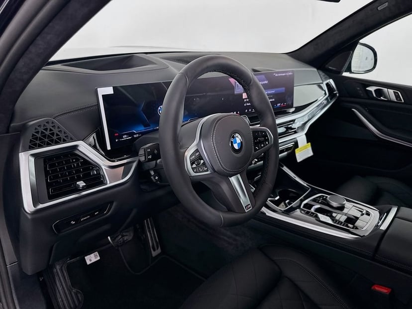 2026 BMW X7 - Image 9
