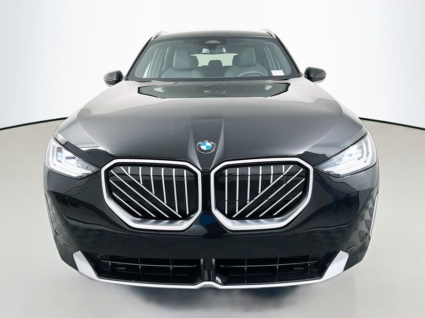 2026 BMW X3 - Image 3