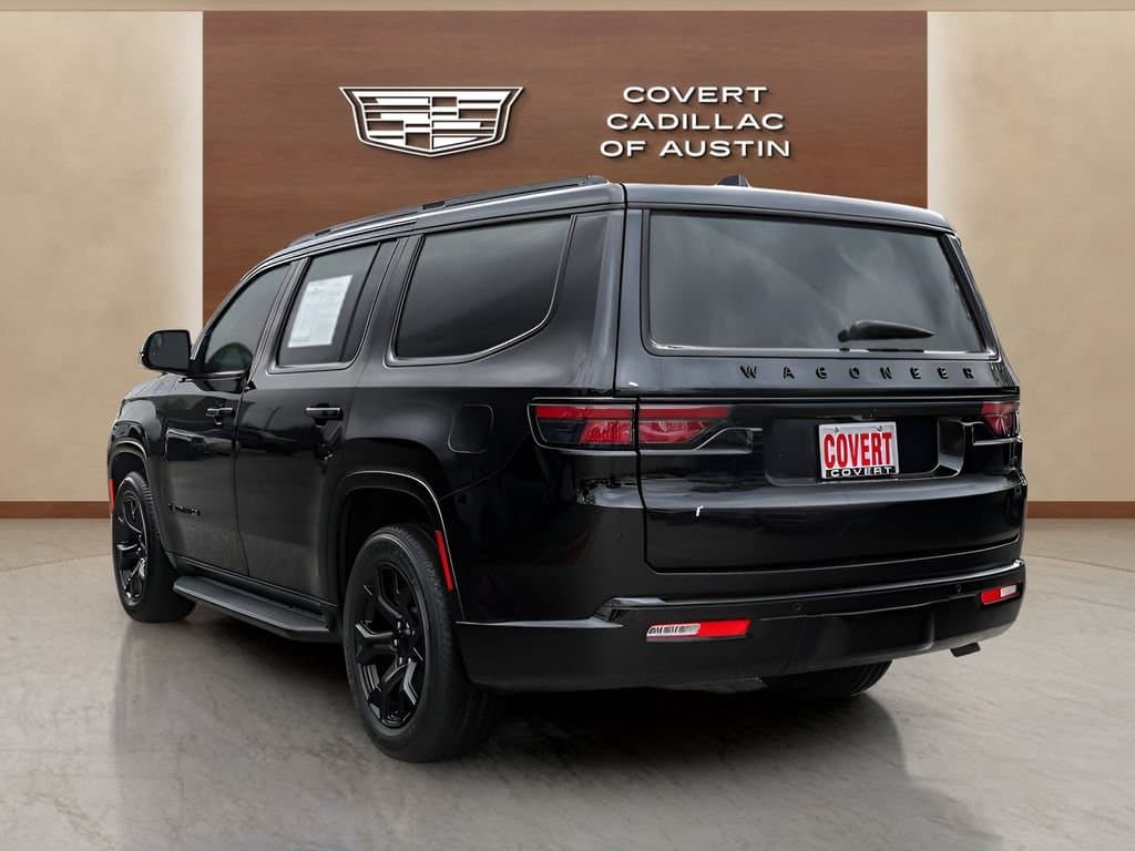 2023 Jeep Wagoneer - Image 3