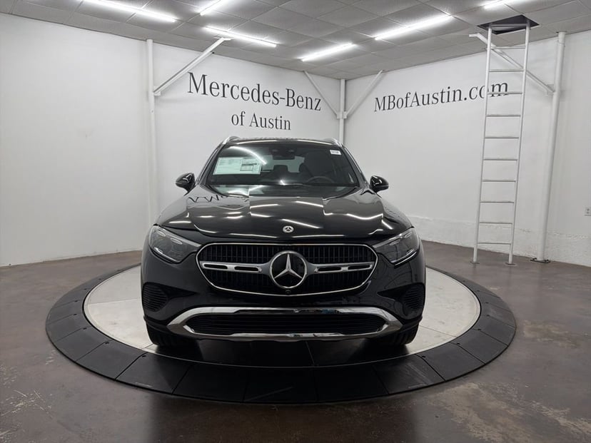 2026 Mercedes-Benz GLC - Image 2