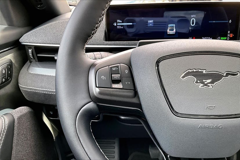 2025 Ford Mustang Mach-E - Image 23