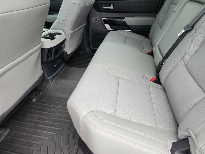 2023 Toyota Tundra - Image 30