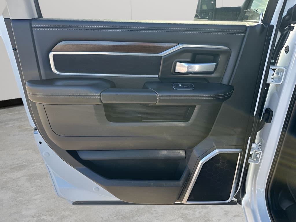 2024 Ram 2500 - Image 17