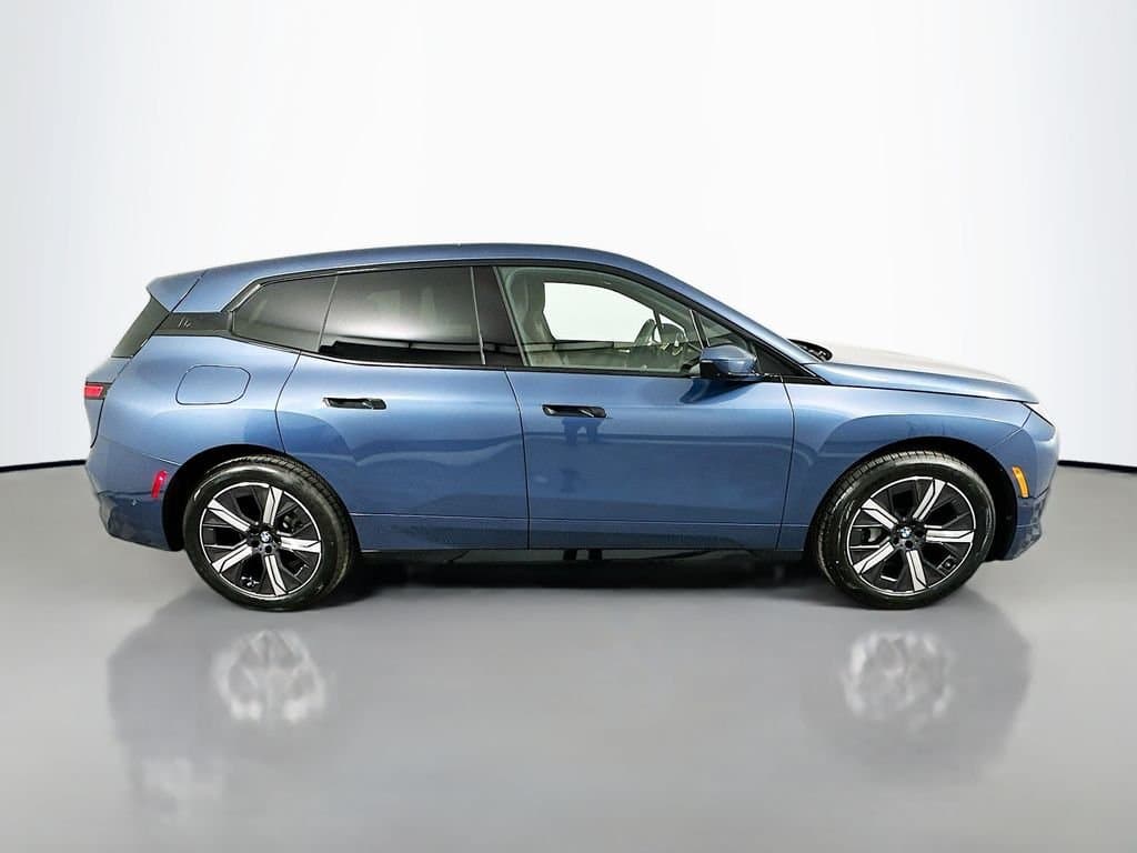 2026 BMW iX - Image 4