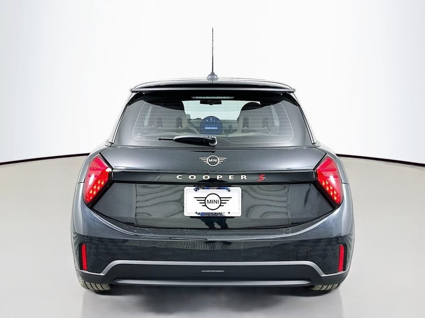 2026 MINI 2 Door - Image 6