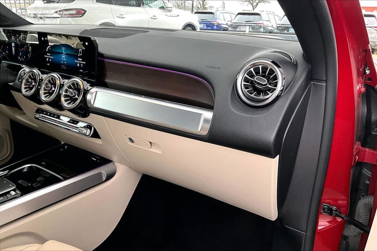 2022 Mercedes-Benz GLB 250 - Image 19