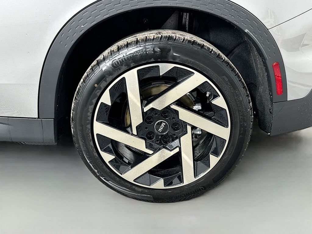 2025 MINI Cooper S Countryman - Image 23