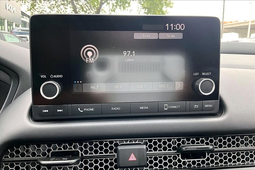 2025 Honda HR-V - Image 31