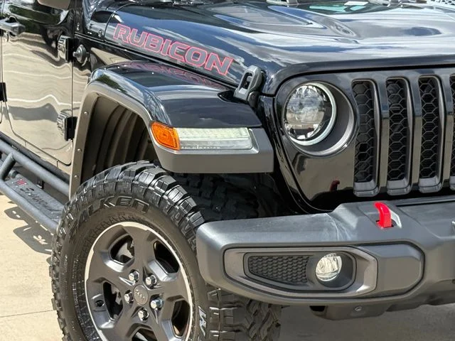 2023 Jeep Gladiator - Image 3