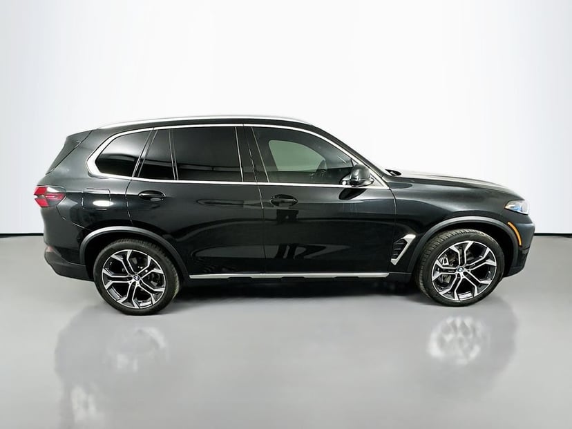 2024 BMW X5 - Image 4