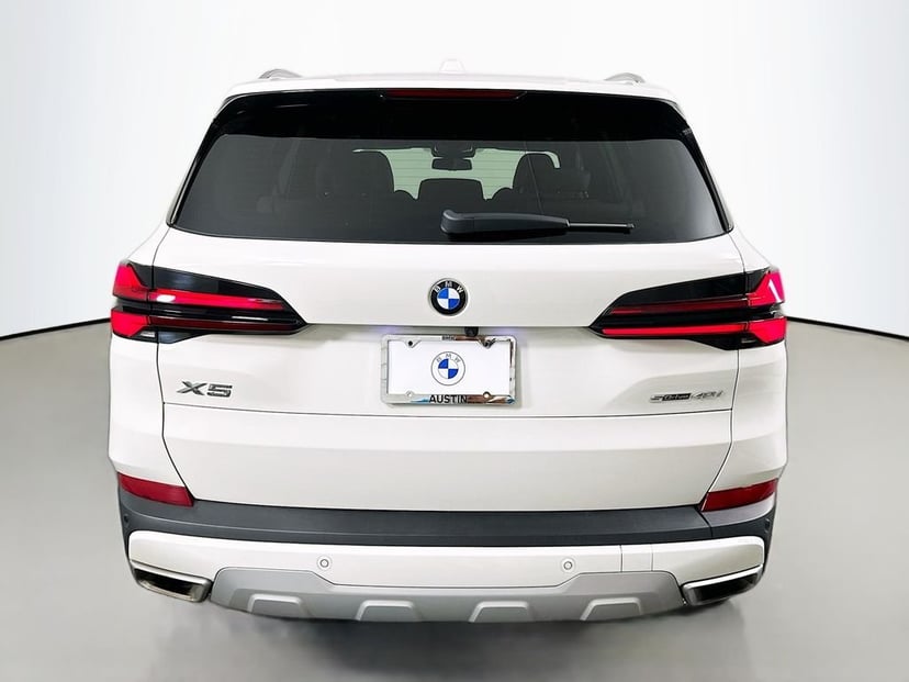 2024 BMW X5 - Image 6
