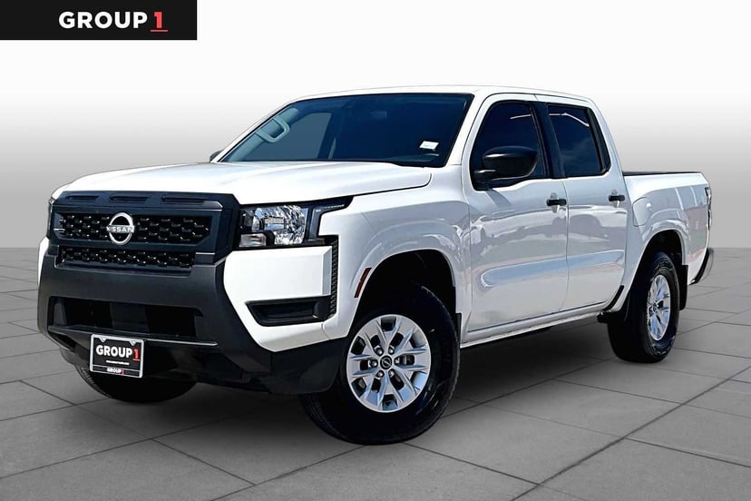 2025 Nissan Frontier - Image 1