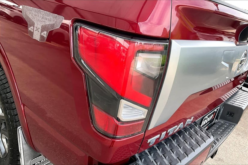 2021 Nissan Titan - Image 29