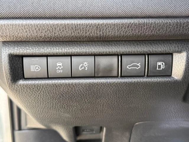 2026 Toyota Camry - Image 52