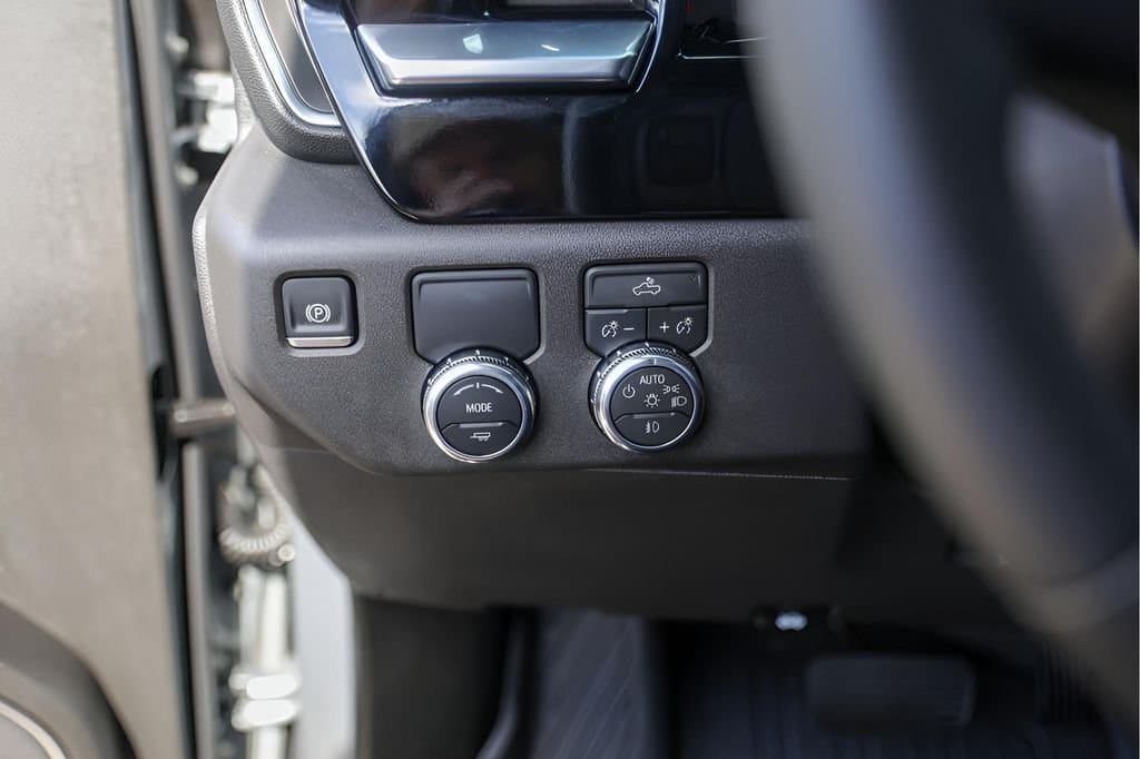 2026 GMC Sierra 1500 - Image 18