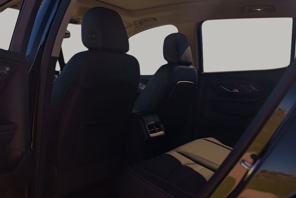 2024 GMC Terrain - Image 19