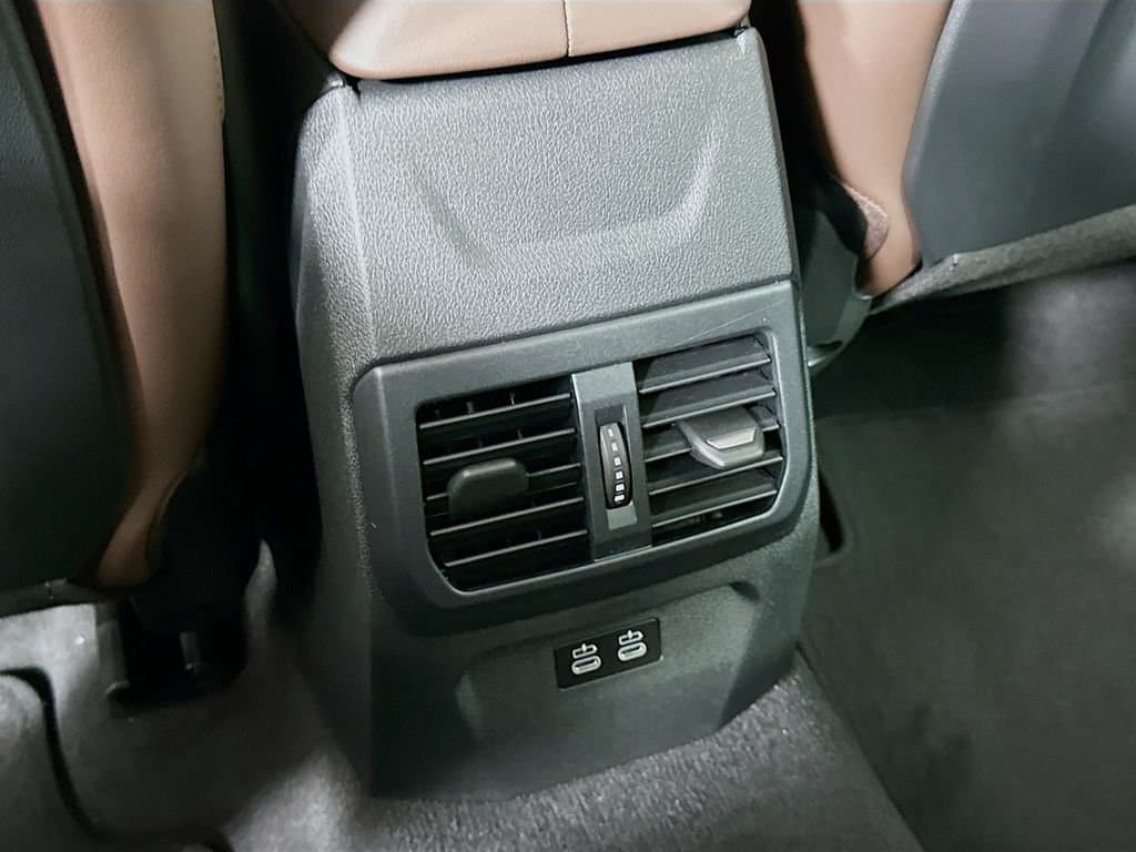 2026 BMW 2 Series - Image 18