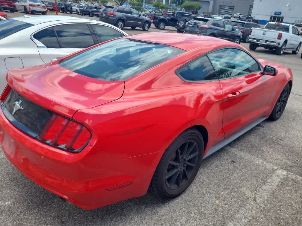 2017 Ford Mustang - Image 4