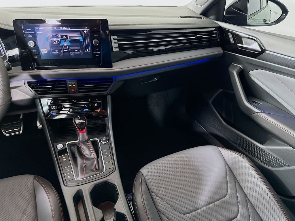2025 Volkswagen Jetta GLI - Image 23
