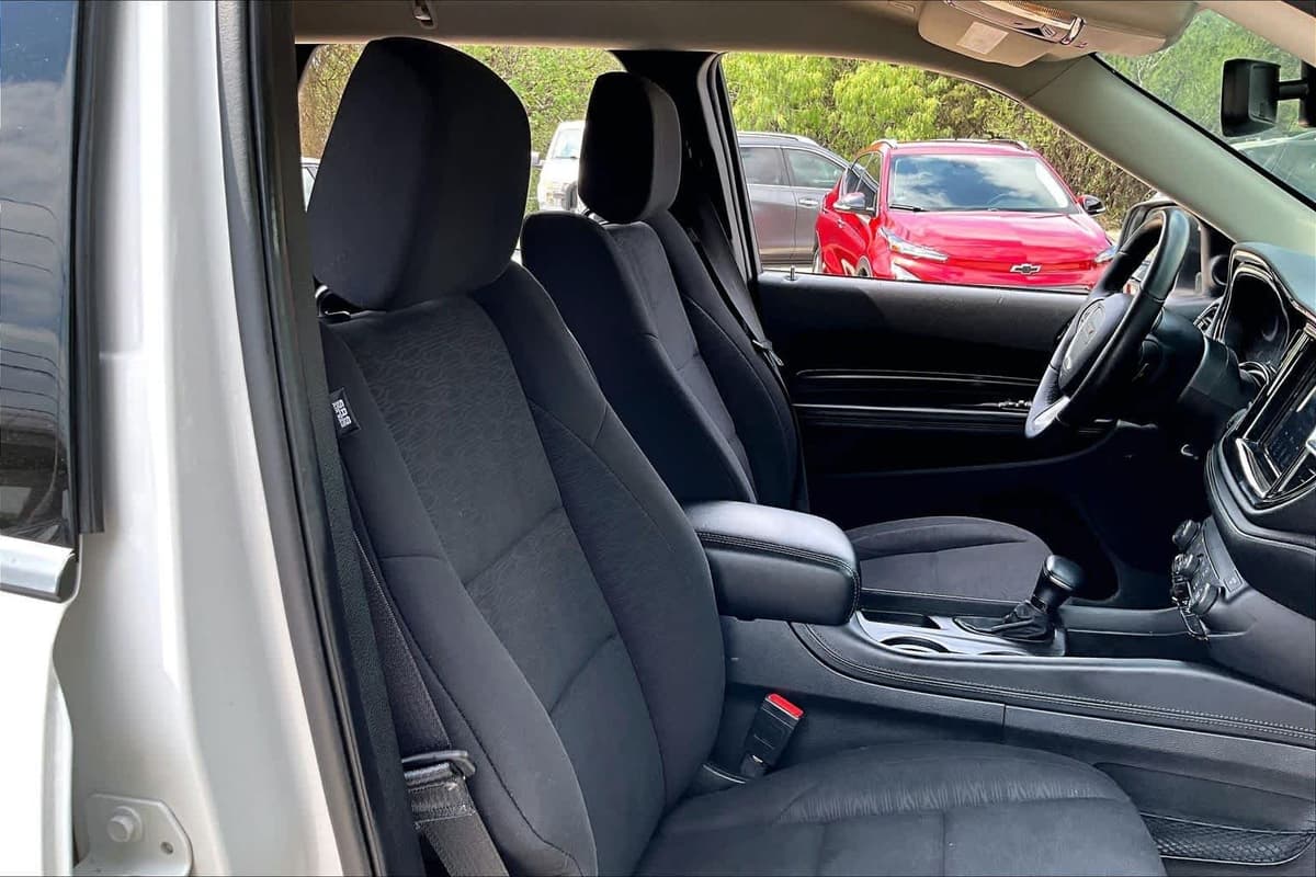 2022 Dodge Durango - Image 9