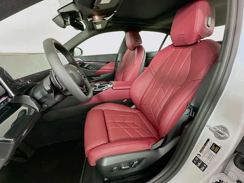 2026 BMW 5 Series - Image 16