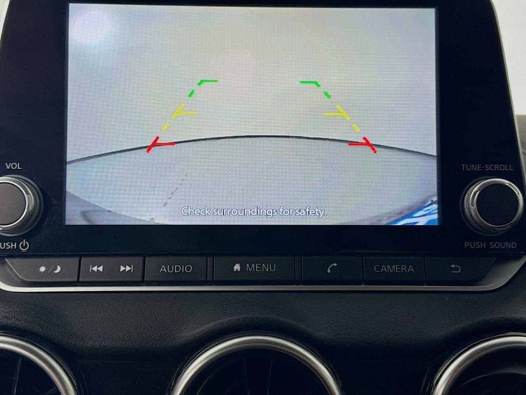 2022 NISSAN Sentra - Image 17