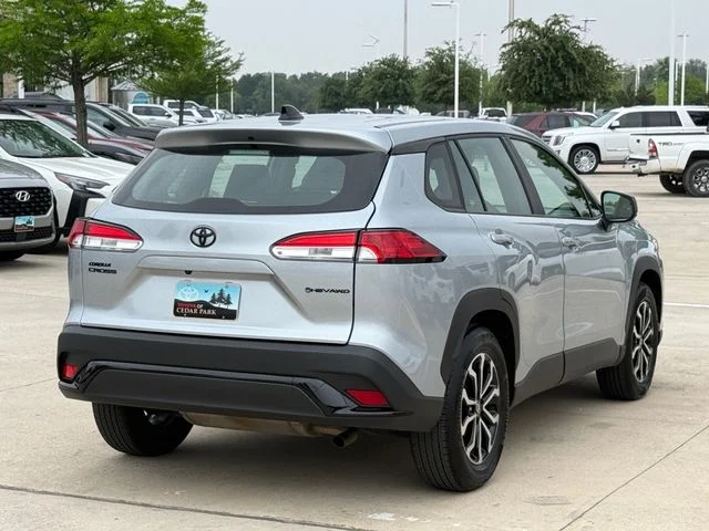 2025 Toyota Corolla Cross - Image 4
