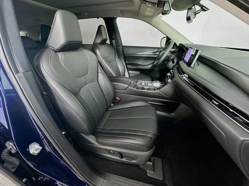2022 INFINITI QX60 - Image 30