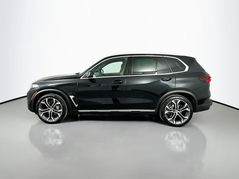 2026 BMW X5 - Image 8