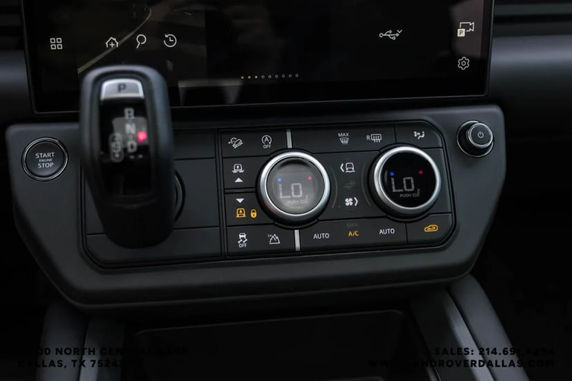 2026 Land Rover Defender 130 - Image 24
