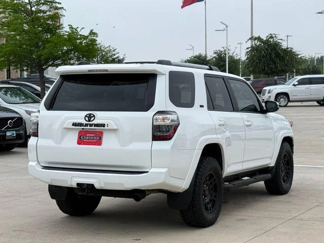 2023 Toyota 4RUNNER - Image 4