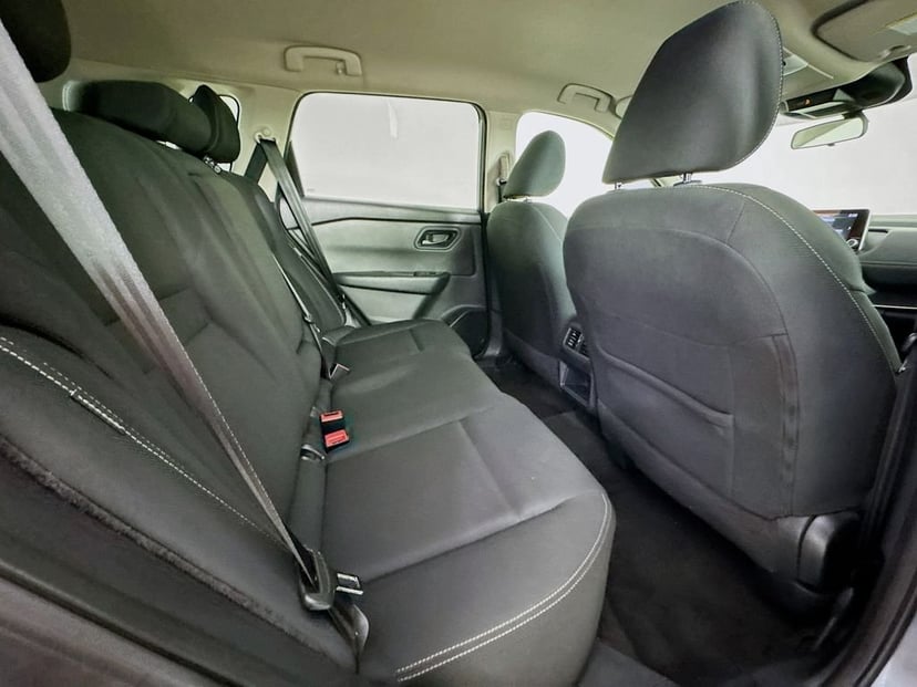 2024 Nissan Rogue - Image 33