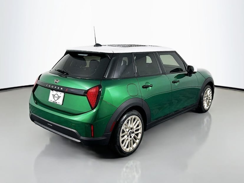 2025 MINI Cooper S - Image 4