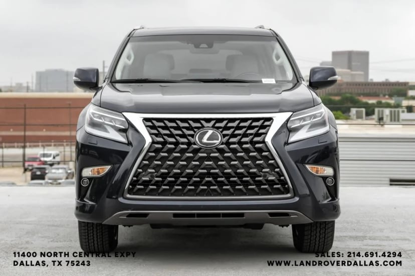2023 Lexus GX - Image 3