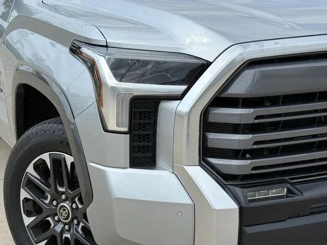 2022 Toyota Tundra - Image 3