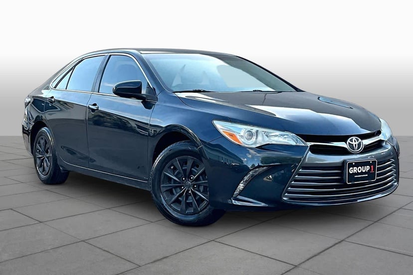 2016 Toyota Camry - Image 1