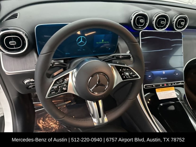 2026 Mercedes-Benz GLC - Image 11