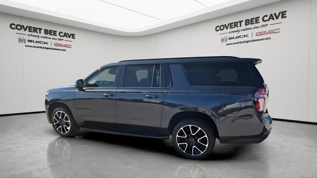 2022 Chevrolet Suburban - Image 6