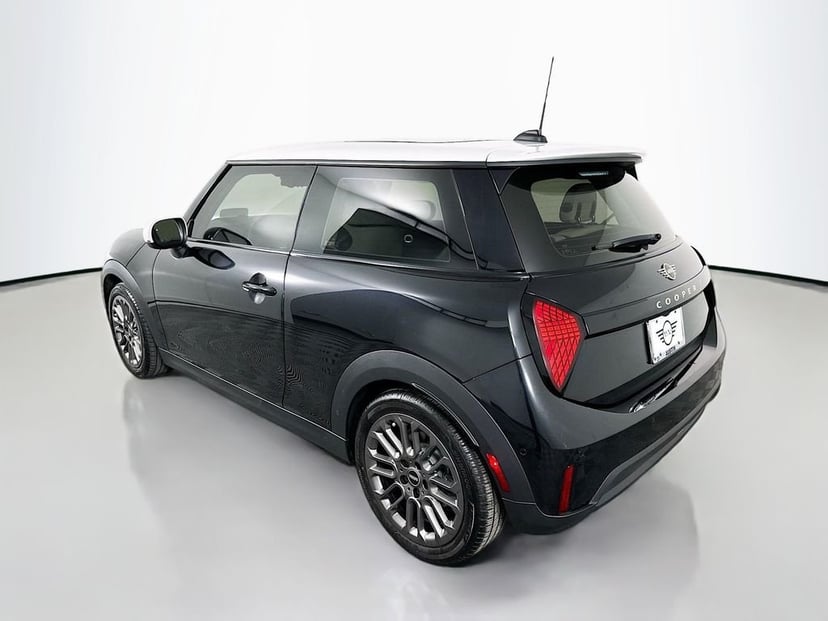 2025 MINI Cooper S - Image 7