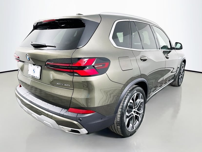 2026 BMW X5 - Image 5